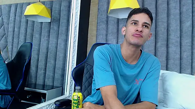 Snapshot of JakeMoxley chatting on January 26, 2025, 12:33 pm JakeMoxley online show from January 26, 2025, 12:33 pm