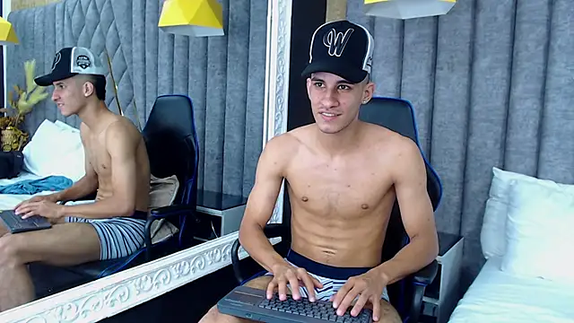 Snapshot of JakeMoxley chatting on January 26, 2025, 6:37 pm JakeMoxley online show from January 26, 2025, 6:37 pm