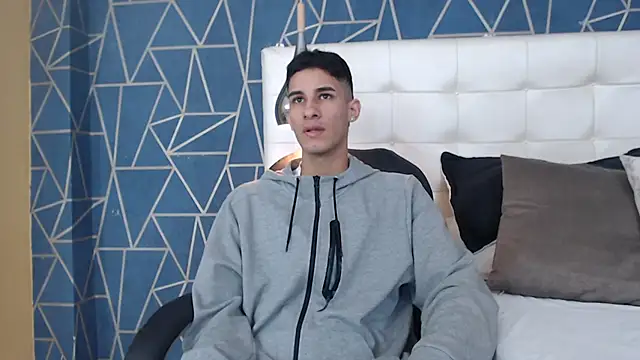 Snapshot of JakeMoxley chatting on February 12, 2025, 12:33 pm JakeMoxley online show from February 12, 2025, 12:33 pm