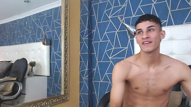 Snapshot of JakeMoxley chatting on February 14, 2025, 7:02 pm JakeMoxley online show from February 14, 2025, 7:02 pm