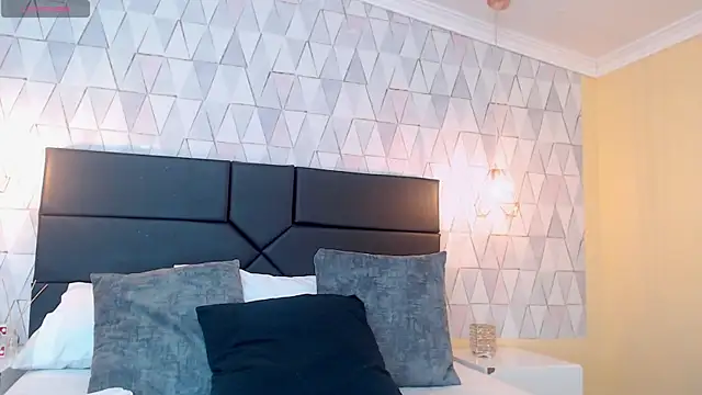 Snapshot of JakeMoxley chatting on February 21, 2025, 2:38 pm JakeMoxley online show from February 21, 2025, 2:38 pm