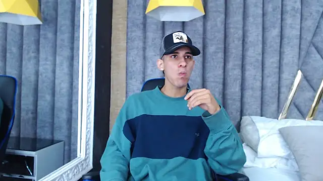 Snapshot of JakeMoxley chatting on February 24, 2025, 12:05 pm JakeMoxley online show from February 24, 2025, 12:05 pm