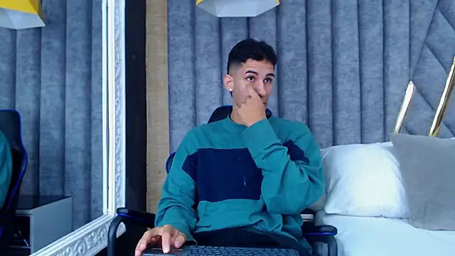 Snapshot of JakeMoxley chatting on February 27, 2025, 12:56 pm JakeMoxley online show from February 27, 2025, 12:56 pm