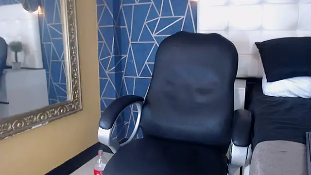 Snapshot of JakeMoxley chatting on February 28, 2025, 3:37 pm JakeMoxley online show from February 28, 2025, 3:37 pm