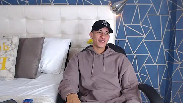 Snapshot of JakeMoxley chatting on March 12, 2025, 1:19 pm JakeMoxley online show from March 12, 2025, 1:19 pm