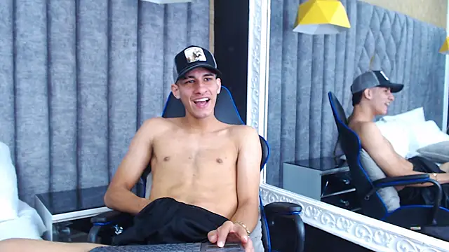 Snapshot of JakeMoxley chatting on March 13, 2025, 3:39 pm JakeMoxley online show from March 13, 2025, 3:39 pm