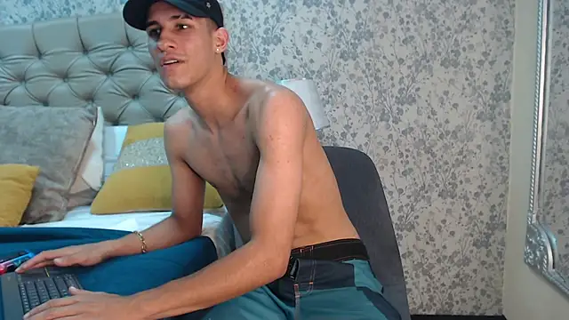 Snapshot of JakeMoxley chatting on March 15, 2025, 11:39 pm JakeMoxley online show from March 15, 2025, 11:39 pm