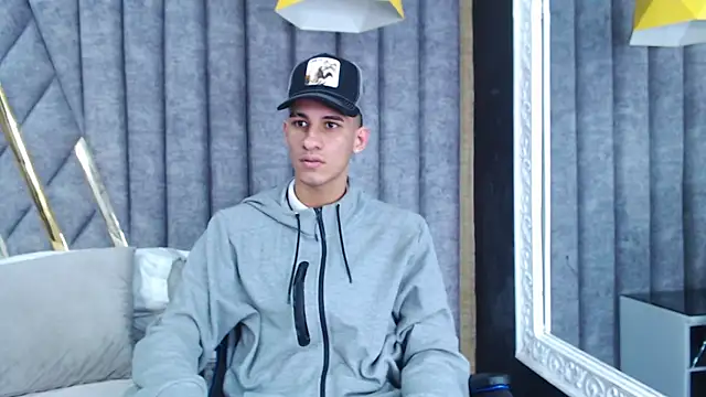 Snapshot of JakeMoxley chatting on March 18, 2025, 2:48 pm JakeMoxley online show from March 18, 2025, 2:48 pm