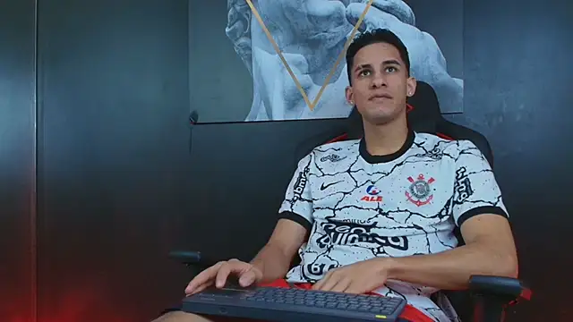 Snapshot of JakeMoxley chatting on September 10, 2025, 12:16 pm JakeMoxley online show from September 10, 2025, 12:16 pm