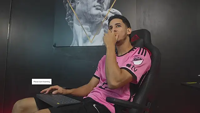 Snapshot of JakeMoxley chatting on November 30, 2025, 9:30 pm JakeMoxley online show from November 30, 2025, 9:30 pm