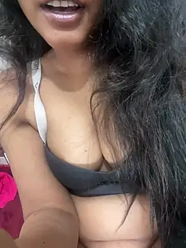 Snapshot of muni-baby chatting on February 12, 2025, 11:51 pm muni-baby online show from February 12, 2025, 11:51 pm