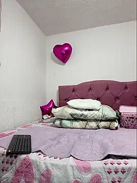 Snapshot of Melinaa-sex chatting on November 30, 2025, 10:41 am Melinaa-sex online show from November 30, 2025, 10:41 am