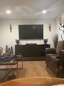 Backshort11 online show from February 23, 2025, 9:16 pm