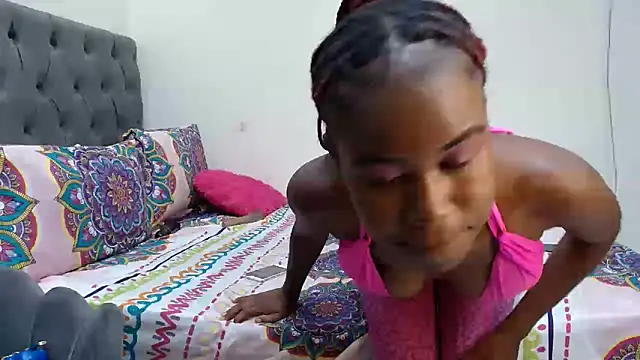 SEXY TOKYOxxx online show from December 5, 2024, 7:17 pm