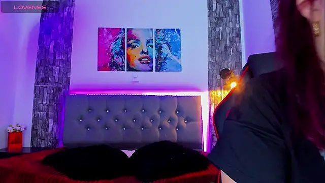 tatiana sc online show from March 8, 2025, 12:20 pm