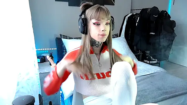 Tanya M online show from December 14, 2024, 10:45 am