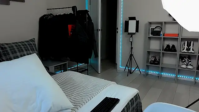 Tanya M online show from January 31, 2025, 1:34 pm