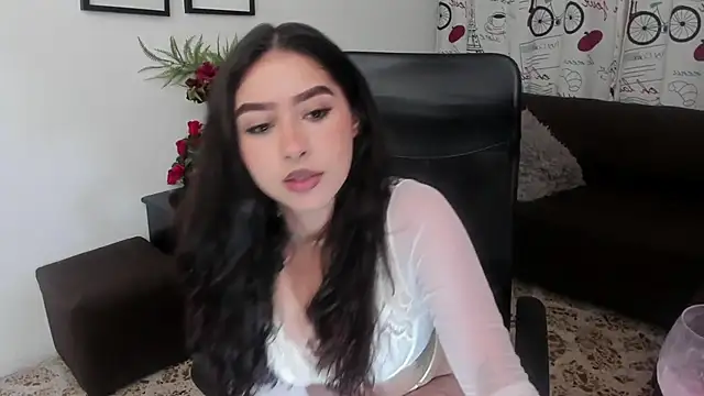 Snapshot of Danielacossio chatting on September 28, 2025, 4:07 am Danielacossio online show from September 28, 2025, 4:07 am