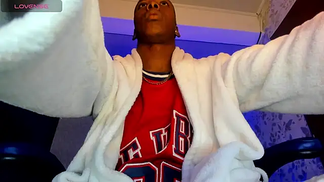 Snapshot of JD_THEBABY chatting on February 27, 2025, 12:45 pm JD THEBABY online show from February 27, 2025, 12:45 pm