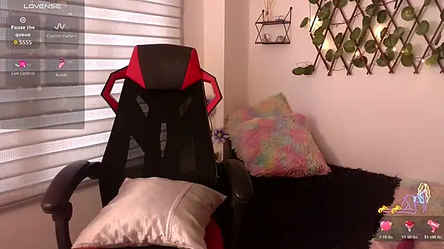 EmberEyes 999 online show from November 11, 2025, 8:42 pm