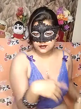 Hottyalia online show from January 9, 2025, 5:54 pm