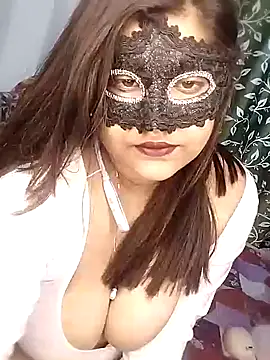 Hottyalia online show from February 7, 2025, 11:34 am