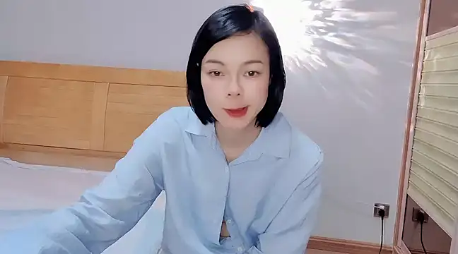 Linda-LL online show from January 31, 2025, 8:43 am