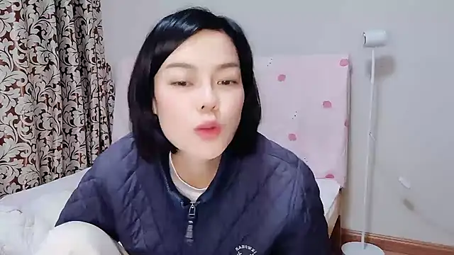 Linda-LL online show from March 4, 2025, 11:40 am