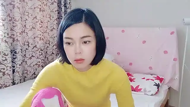 Linda-LL online show from March 11, 2025, 3:59 am