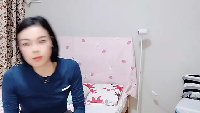 Linda-LL online show from March 14, 2025, 7:59 am