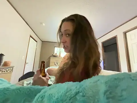 IvanaPlenty online show from September 22, 2025, 1:13 pm