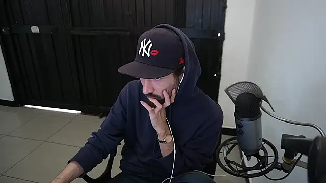 Your Ice cream online show from December 23, 2024, 4:06 pm