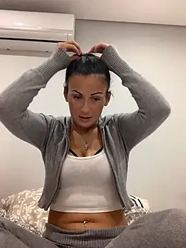 Snapshot of SweNatasha chatting on December 6, 2024, 5:55 pm SweNatasha online show from December 6, 2024, 5:55 pm