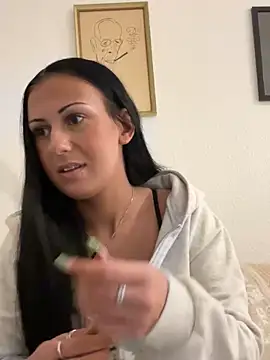 Snapshot of SweNatasha chatting on January 16, 2025, 7:20 pm SweNatasha online show from January 16, 2025, 7:20 pm