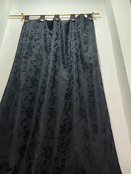 paisitahot1975 online show from October 8, 2025, 11:46 pm