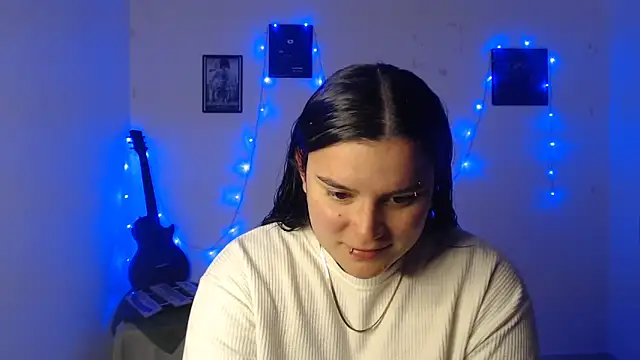 Nika 1  online show from September 18, 2025, 8:11 pm