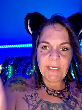 Snapshot of thatonespicychick chatting on September 23, 2025, 11:19 pm thatonespicychick online show from September 23, 2025, 11:19 pm