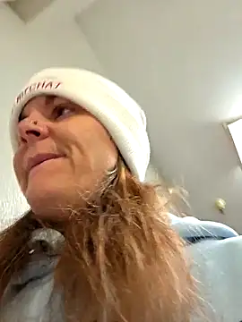 thatonespicychick online show from December 2, 2025, 4:13 pm