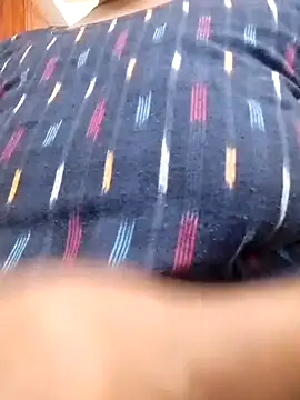 Snapshot of sneha_telugu_girl chatting on December 27, 2024, 7:18 am sneha telugu girl online show from December 27, 2024, 7:18 am