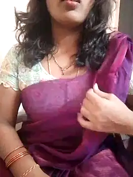 Snapshot of sneha_telugu_girl chatting on October 7, 2025, 7:11 pm sneha telugu girl online show from October 7, 2025, 7:11 pm