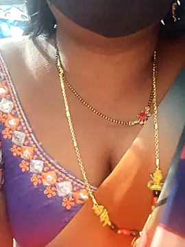 sana14 online show from October 13, 2025, 10:32 pm