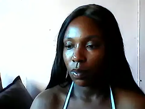 Snapshot of Blackcandie15 chatting on December 13, 2024, 2:38 pm Blackcandie15 online show from December 13, 2024, 2:38 pm