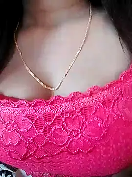 Esha Babyy online show from December 24, 2024, 8:33 am