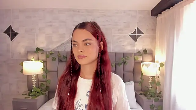 Snapshot of HannaRhodes chatting on January 25, 2025, 3:41 pm HannaRhodes online show from January 25, 2025, 3:41 pm