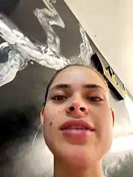 Snapshot of HannaRhodes chatting on September 9, 2025, 2:38 pm HannaRhodes online show from September 9, 2025, 2:38 pm