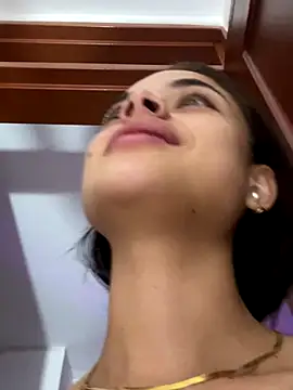 Snapshot of HannaRhodes chatting on November 23, 2025, 12:27 pm HannaRhodes online show from November 23, 2025, 12:27 pm