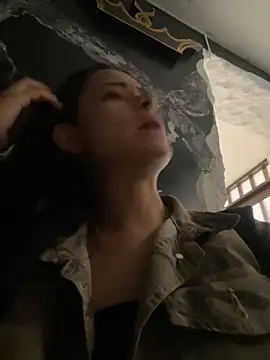 Snapshot of HannaRhodes chatting on November 28, 2025, 12:08 pm HannaRhodes online show from November 28, 2025, 12:08 pm