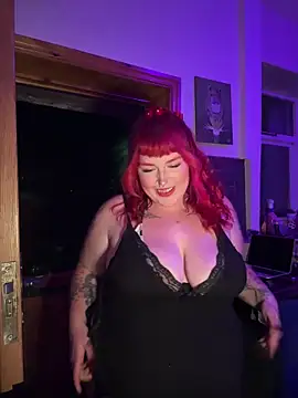 Snapshot of puffpixiee chatting on October 12, 2025, 7:35 pm puffpixiee online show from October 12, 2025, 7:35 pm