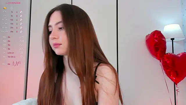 holyhee online show from February 23, 2025, 10:20 pm