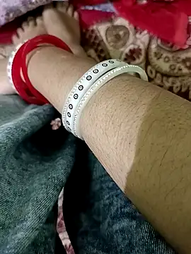 Snapshot of QUEEN-X-CPL chatting on December 8, 2024, 6:06 pm QUEEN-X-CPL online show from December 8, 2024, 6:06 pm